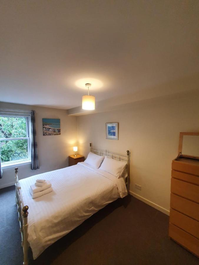 3 Bedrooms Flat In Central Edinburgh Old Town , Grassmarket Heart Of Edinburgh Flat Sleeps 6 , Eh1 Luaran gambar