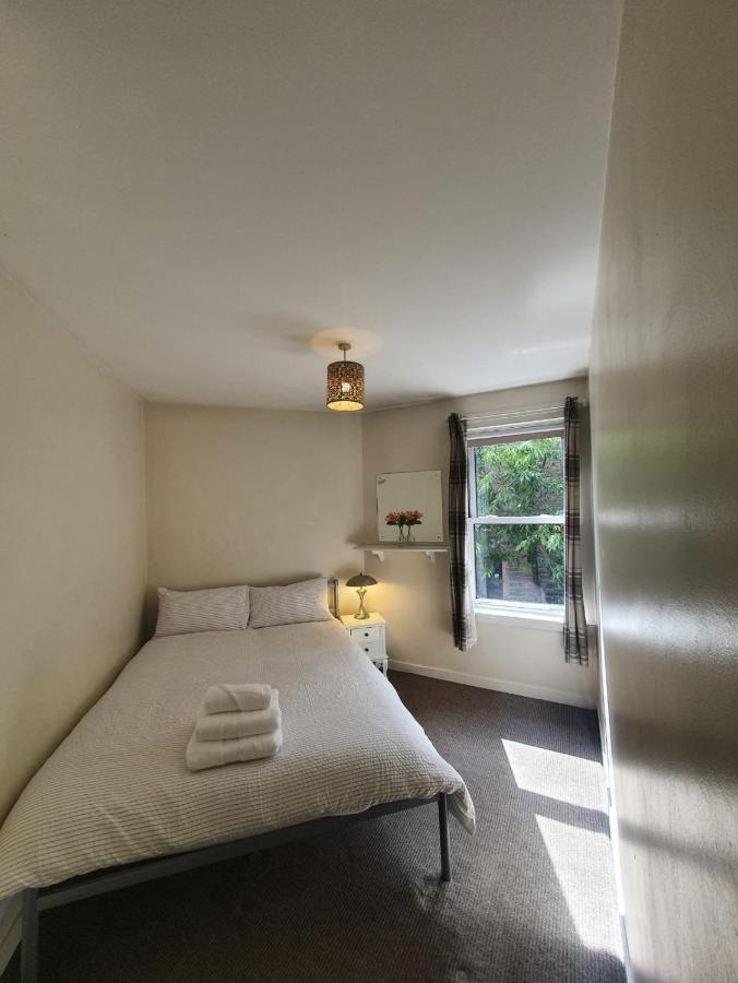 3 Bedrooms Flat In Central Edinburgh Old Town , Grassmarket Heart Of Edinburgh Flat Sleeps 6 , Eh1 Luaran gambar