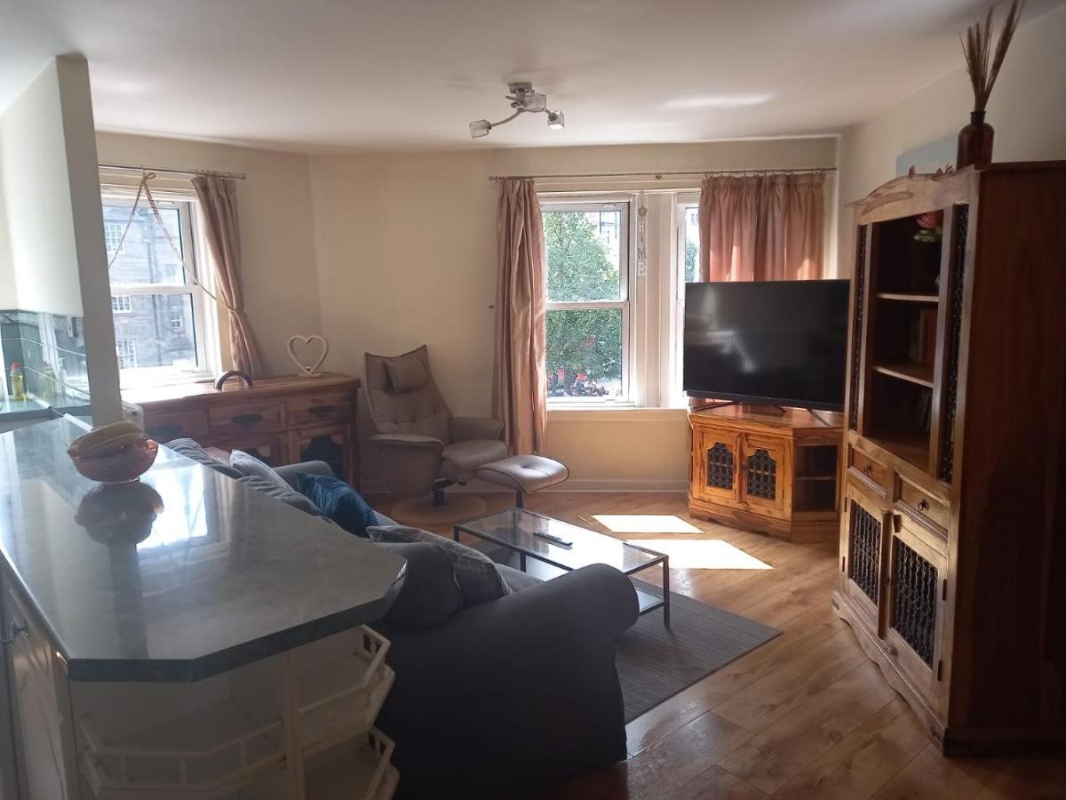 3 Bedrooms Flat In Central Edinburgh Old Town , Grassmarket Heart Of Edinburgh Flat Sleeps 6 , Eh1 Luaran gambar